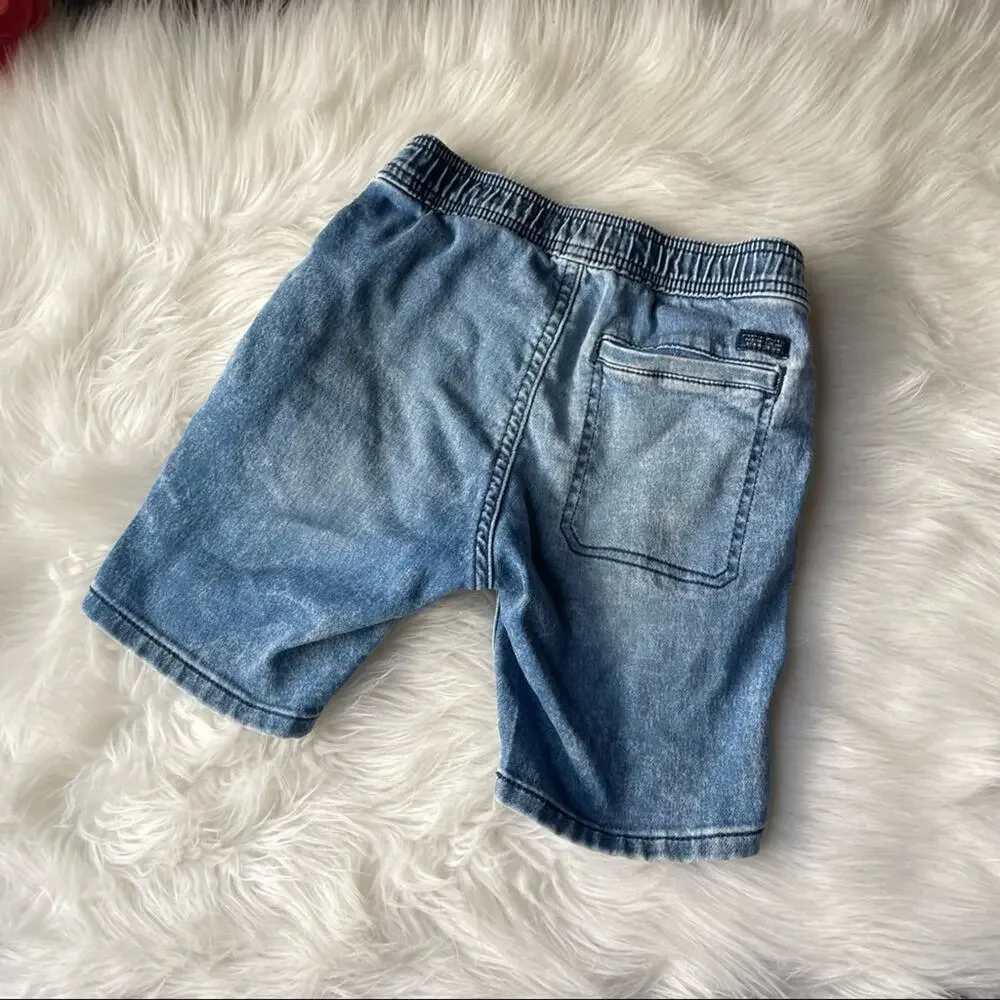 Signature Levi’s Boys Jean Shorts Pull on Size Small - Picture 3 of 3